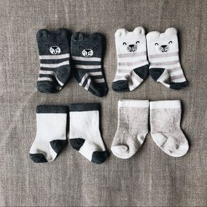Gerber baby wiggle proof bear crew socks - 4pk